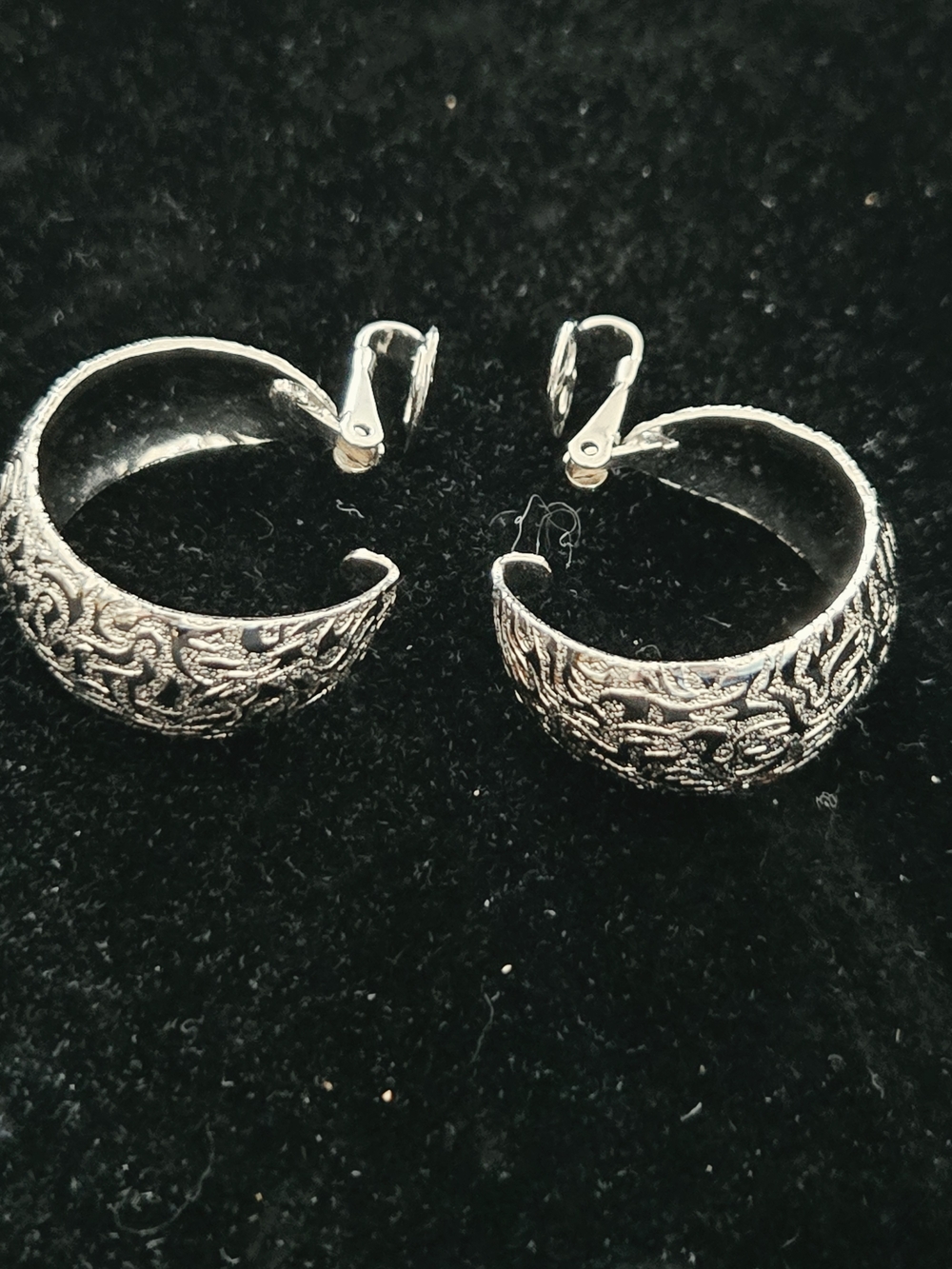 Vintage Trifari Silver-Tone Filigree Clip-On Hoop Earrings